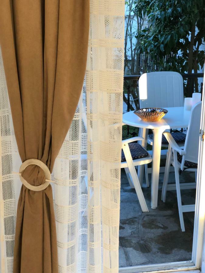 Seafront Maisonette In Fourka Exterior photo